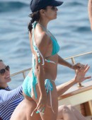 Eva-Longoria-Bikini-Candids-in-Capri-875