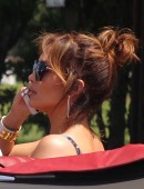 Jennifer-Lopez-with-Family-in-Sag-Harbor-1