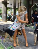 Joanna-Krupa-Leggy-303