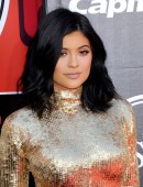 Kendall-Jenner-and-Kylie-Jenner-2015-ESPY-Awards-LA-9