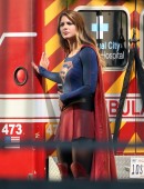 Melissa-Benoist-Supergirl-4