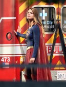 Melissa-Benoist-Supergirl-6