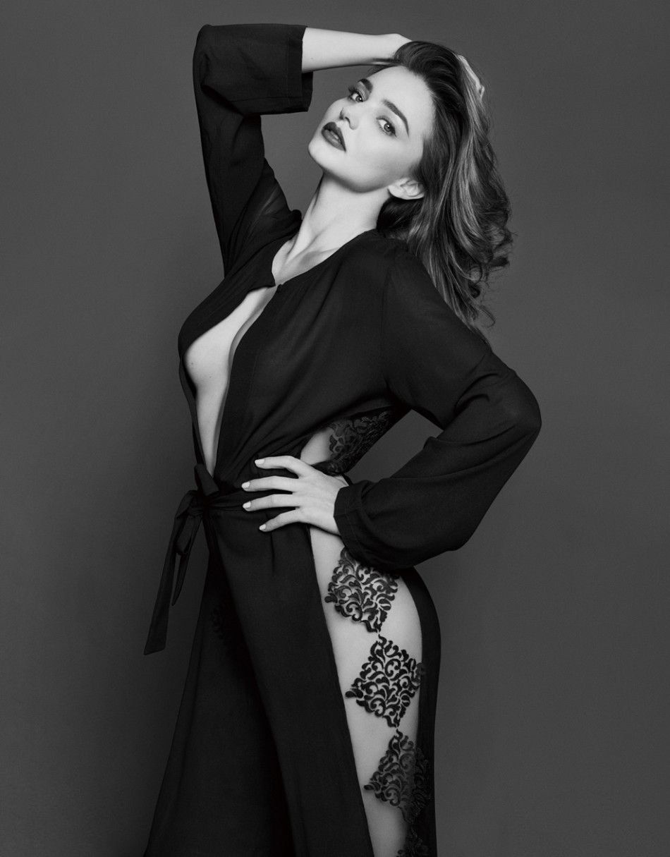 Miranda-Kerr-Trends-Health-Magazine-Photoshoot-July-2015-4