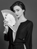 Miranda-Kerr-Trends-Health-Magazine-Photoshoot-July-2015-8