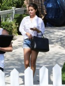 Selena-Gomez-Leaving-a-Friend's-House-LA-2