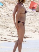 Sienna-Miller-Bikini-Spain-15
