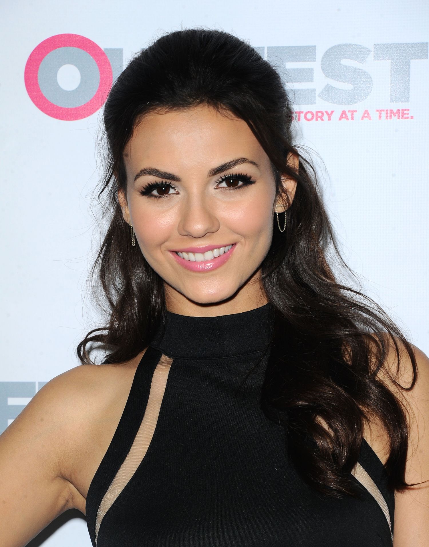 Victoria-Justice-871