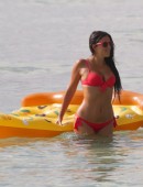 Claudia-Romani-Bikini-Candids-Miami-13
