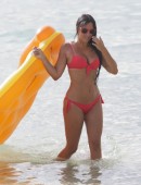 Claudia-Romani-Bikini-Candids-Miami-4
