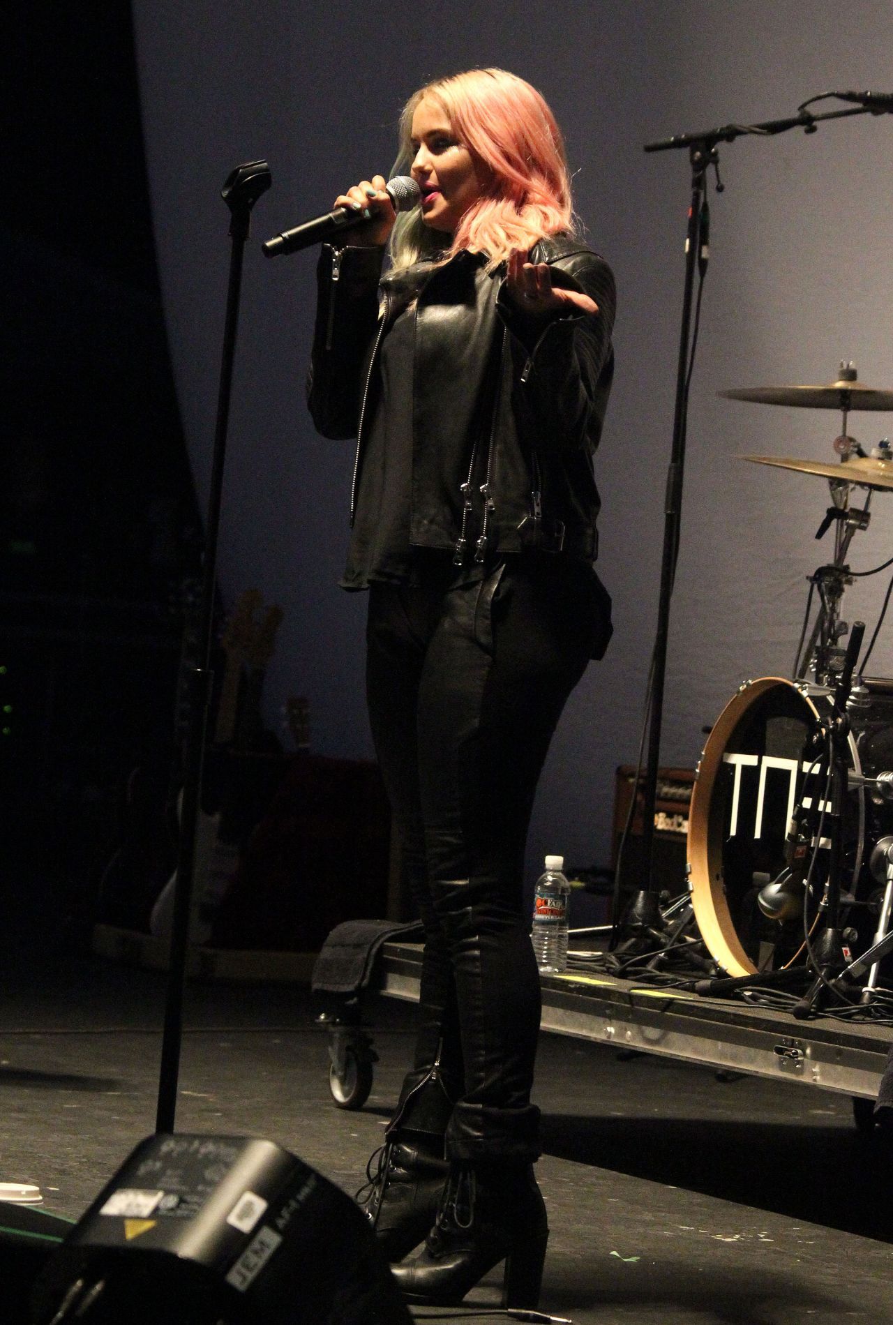 Debby-Ryan-307