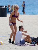Elle-Evans-in-Bikini-14