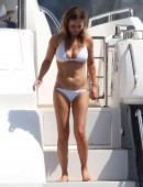 Geri-Halliwell-in-White-Bikini-6