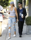Gigi-Hadid-West-Hollywood-7