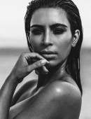 Kim-Kardashian-in-C-Magazine-2015-2