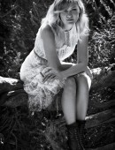 Kirsten-Dunst-at-Town-&-Country-Magazine-September-2015-3
