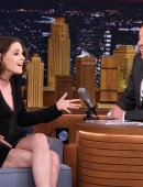 Kristen-Stewart-at-The-Tonight-Show-with-Jimmy-Fallon-7