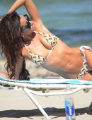 Lisa-Opie-in-Bikini-5