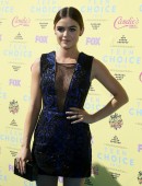 Lucy-Hale-2015-Teen-Choice-Awards-in-LA-3