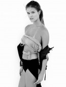 Nina-Agdal-Yu-and-ME-for-SI-Daily-2015-3