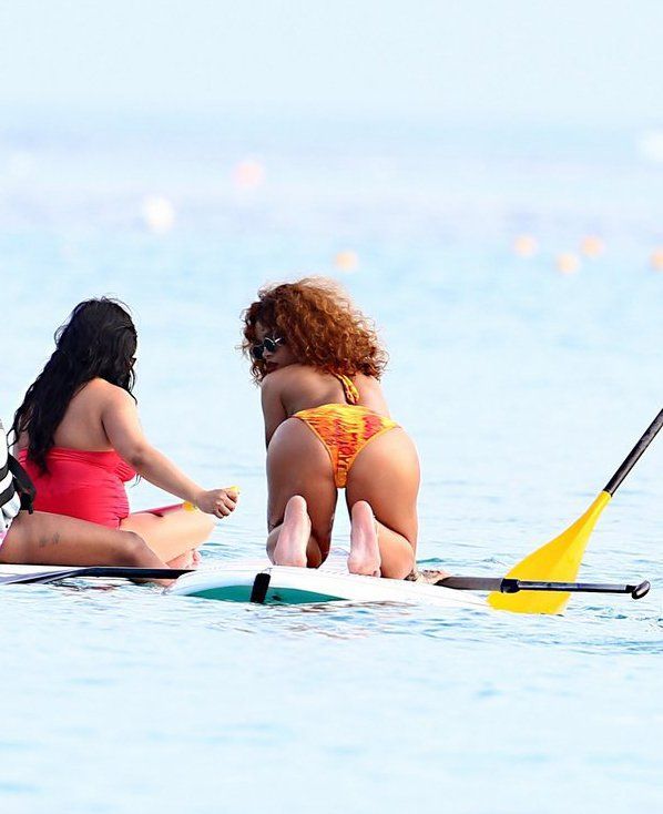 Rihanna-Swimsuit-Candids-in-Barbados-7