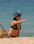 Salma-Hayek-in-Bikini-1