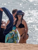 Salma-Hayek-in-Bikini-7