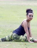 Stephanie-Davis-in-Tights-15