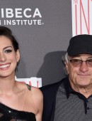 Anne-Hathaway-at-The-Intern-NY-Premiere-7