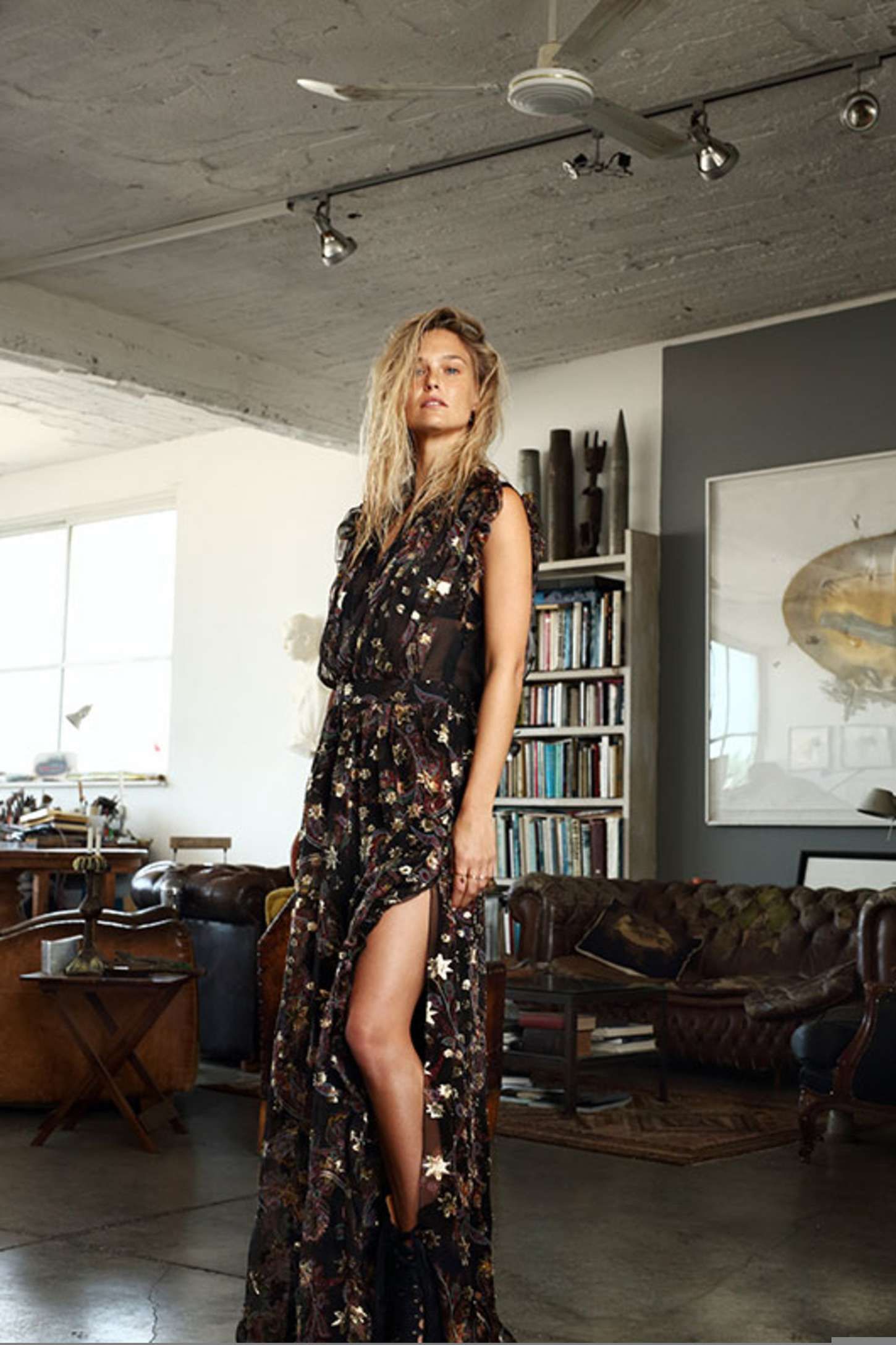 Bar-Refaeli-in-At-Magazine-2015-3