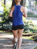 Claire-Danes -Jogging-Brentwood-2