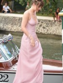 Dakota-Johnson-17