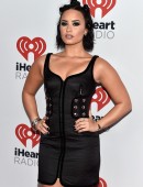 Demi-Lovato-502