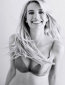 Emma-Roberts-for-Aerie-Lingerie-Photoshoot-2