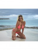Genevieve-Morton-in-Paradise-with-Gen-Photoshoot-by-Riker-Brothers-9