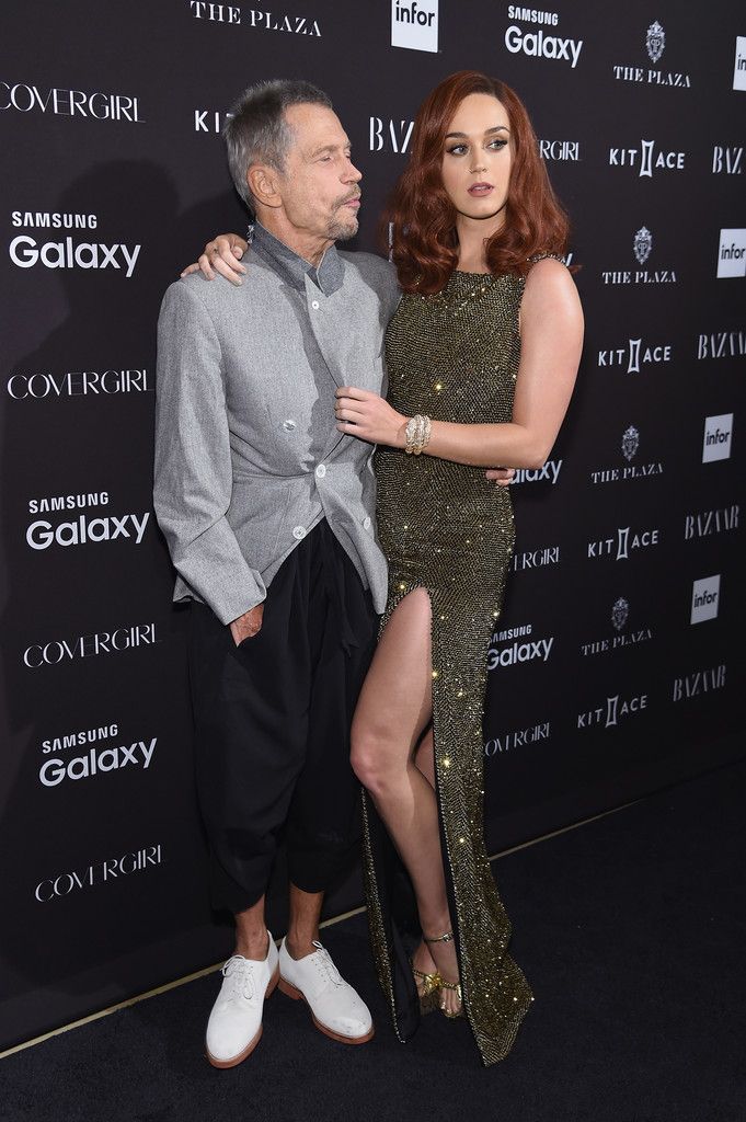 Katy-Perry-at-2015-Harper's-BAZAAR-ICONS-Event-NYC-4