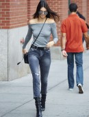 Kendall-Jenner-in-Jeans-2