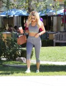 Kylie-Jenner-Booty-Candids-LA-8