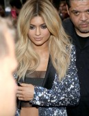 Kylie-Jenner-at-Prabal-Gurung-Fashion-Show-NY-2