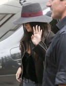Selena-Gomez-in-Tight-Jeans-602