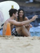 Victoria-Justice-in-Bikini-10
