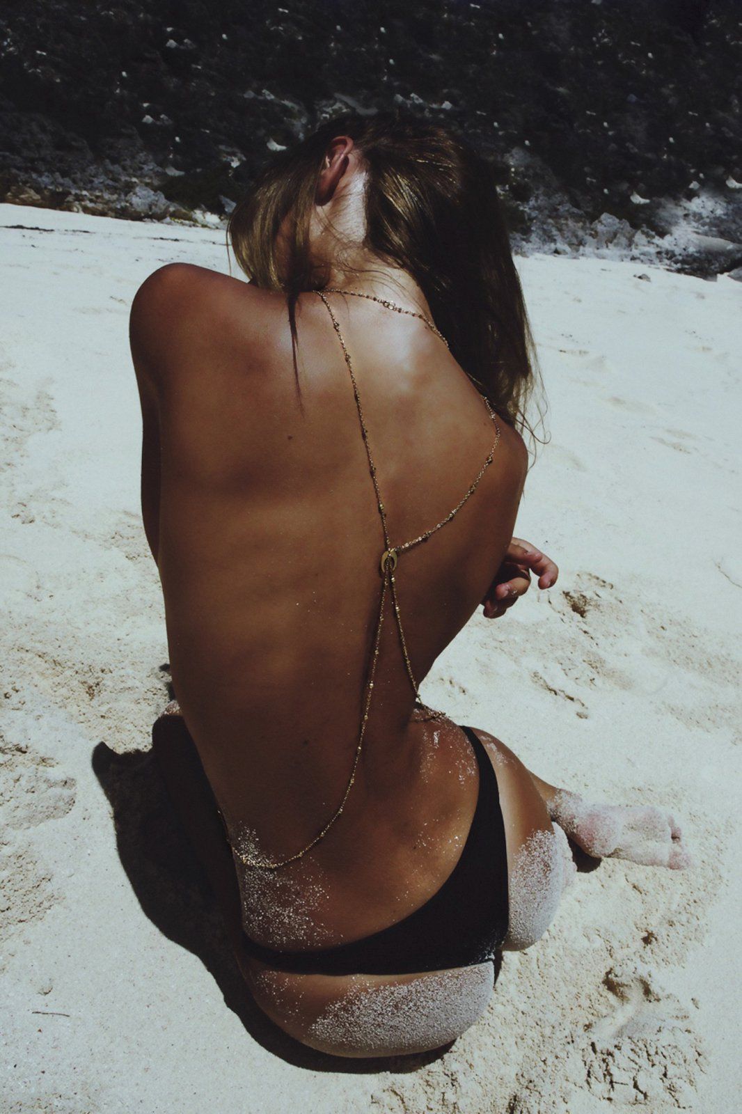 Alexis-Ren-Coulbourne-Bikini-Photoshoot-3