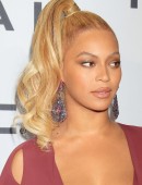 Beyonce-Knowles-at-TIDAL-X-1020-Amplified-by-HTC-in-Brooklyn-NY-4