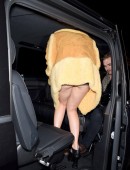 Charli-XCX-Upskirt-513