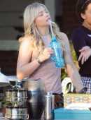 Chloe-Grace-Moretz-Set-of-Neighbors-2-Sorority-Rising-in-LA-6