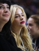 Chloe-Moretz-att Islanders Game in Brooklyn, October 2015-2