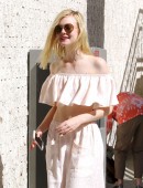 Elle-Fanning-Out-and-About-in-Hollywood-2