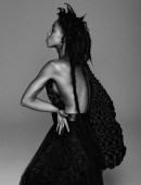 FKA-Twigs-Paper-Magazine-2015-4