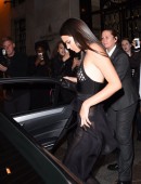 Kendall-Jenner-and-Gigi-Hadid-906