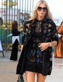 Maria-Sharapova-Paris-Fashion-Week-October-2015-2