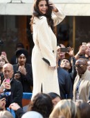 Selena-Gomez-NBCs-Today-at-Rockefeller-Plaza-4